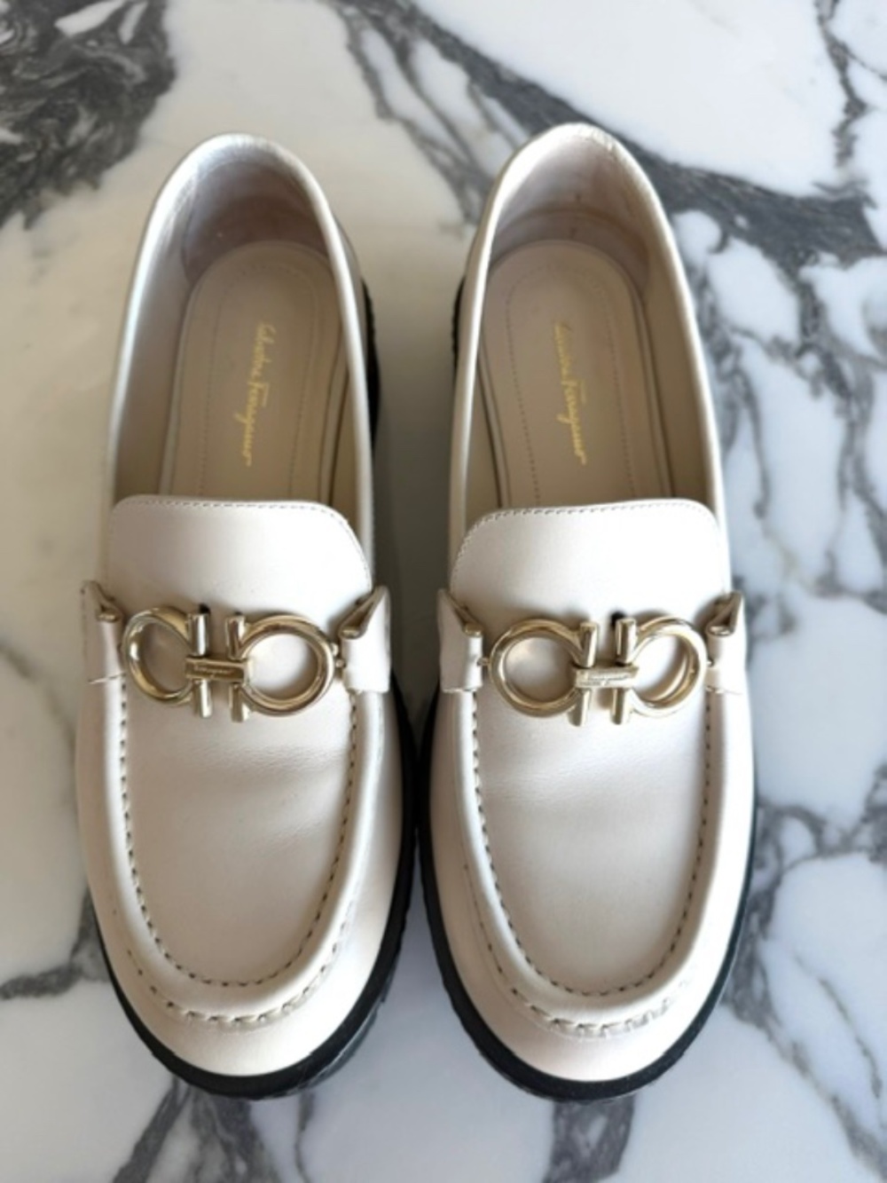 Ferragamo Rolo Lug Loafers